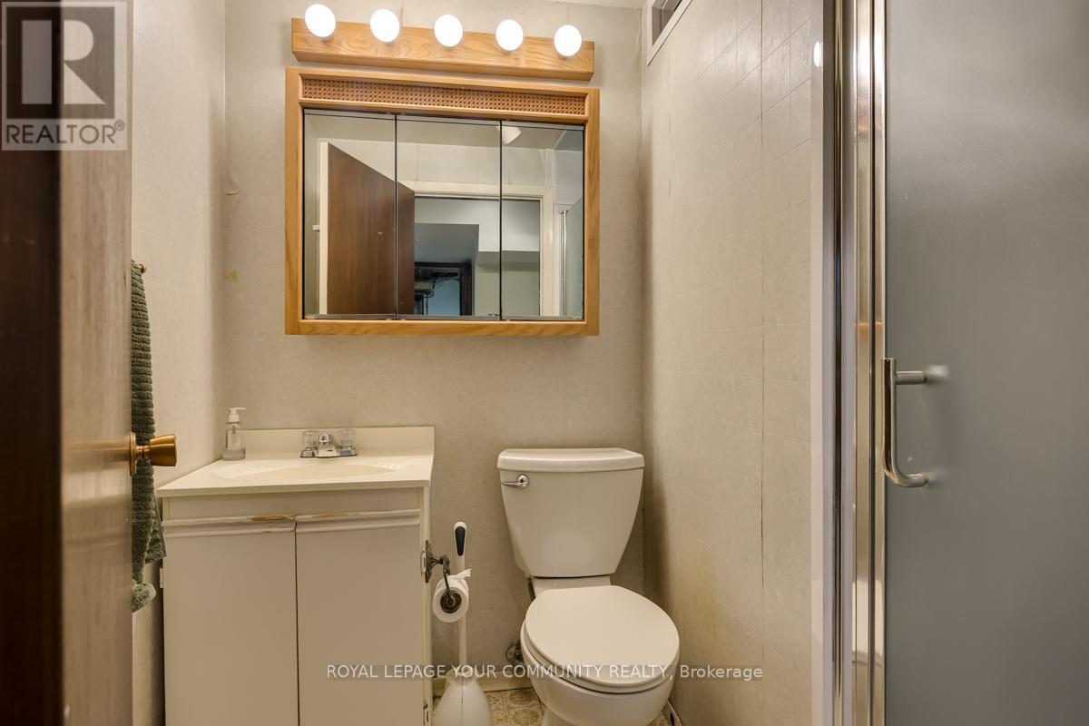42 Lillooet Crescent, Richmond Hill, Ontario  L4C 5A7 - Photo 30 - N12433149