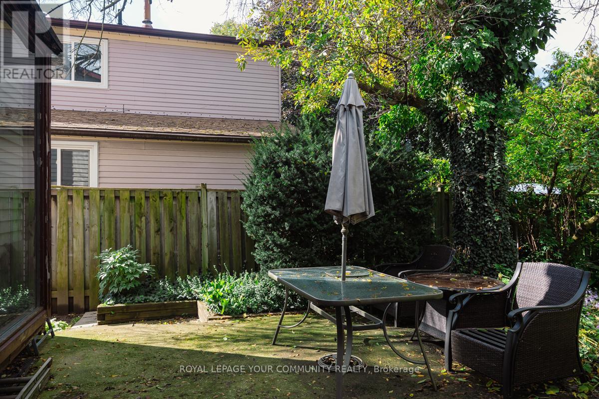 42 Lillooet Crescent, Richmond Hill, Ontario  L4C 5A7 - Photo 32 - N12433149