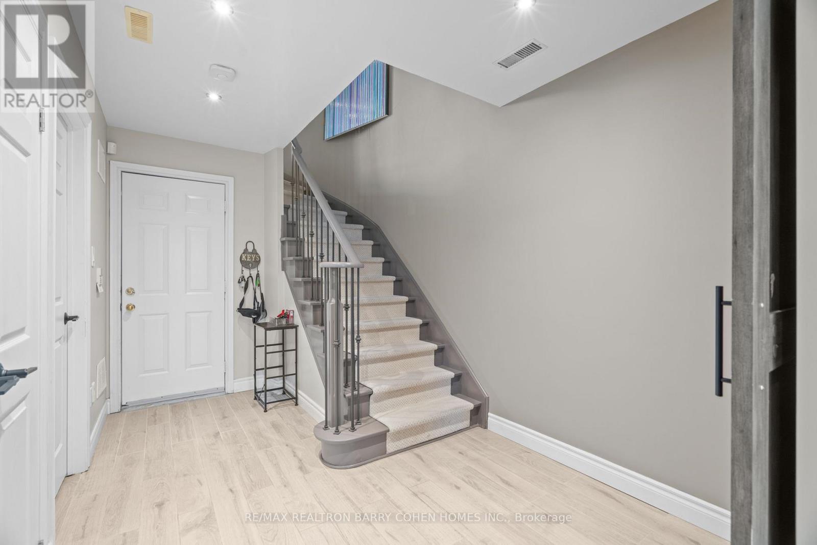 28 Mistywood Crescent, Vaughan, Ontario  L4J 9E6 - Photo 24 - N12434471