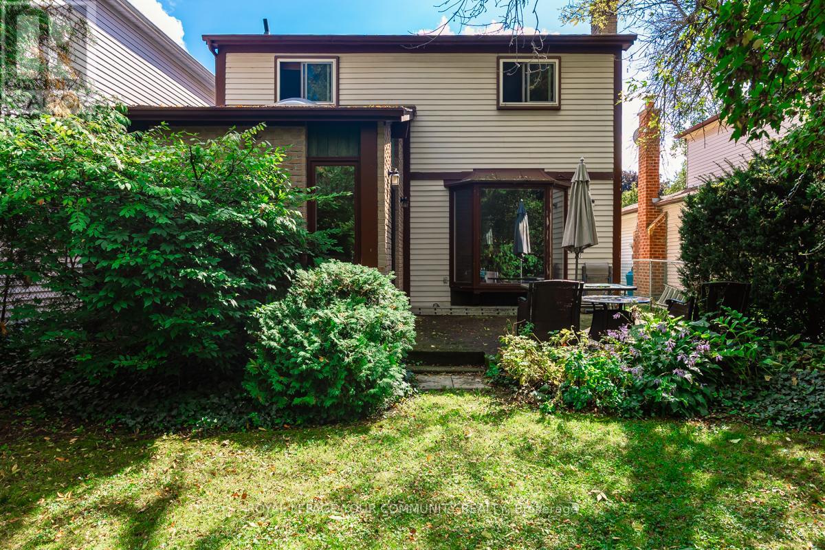 42 Lillooet Crescent, Richmond Hill, Ontario  L4C 5A7 - Photo 35 - N12433149