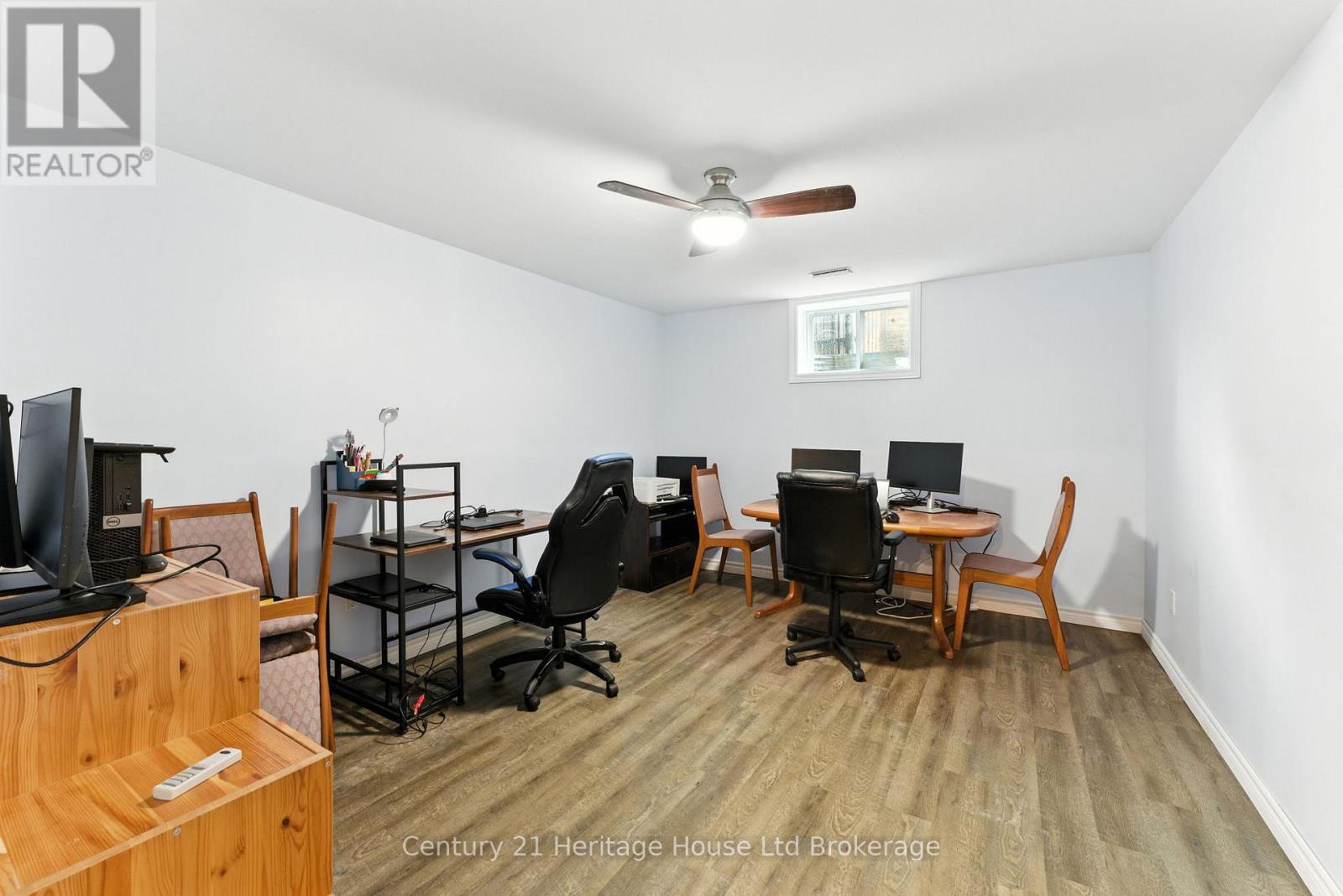 107 Applewood Street, Blandford-Blenheim, Ontario  N0J 1S0 - Photo 34 - X12434810