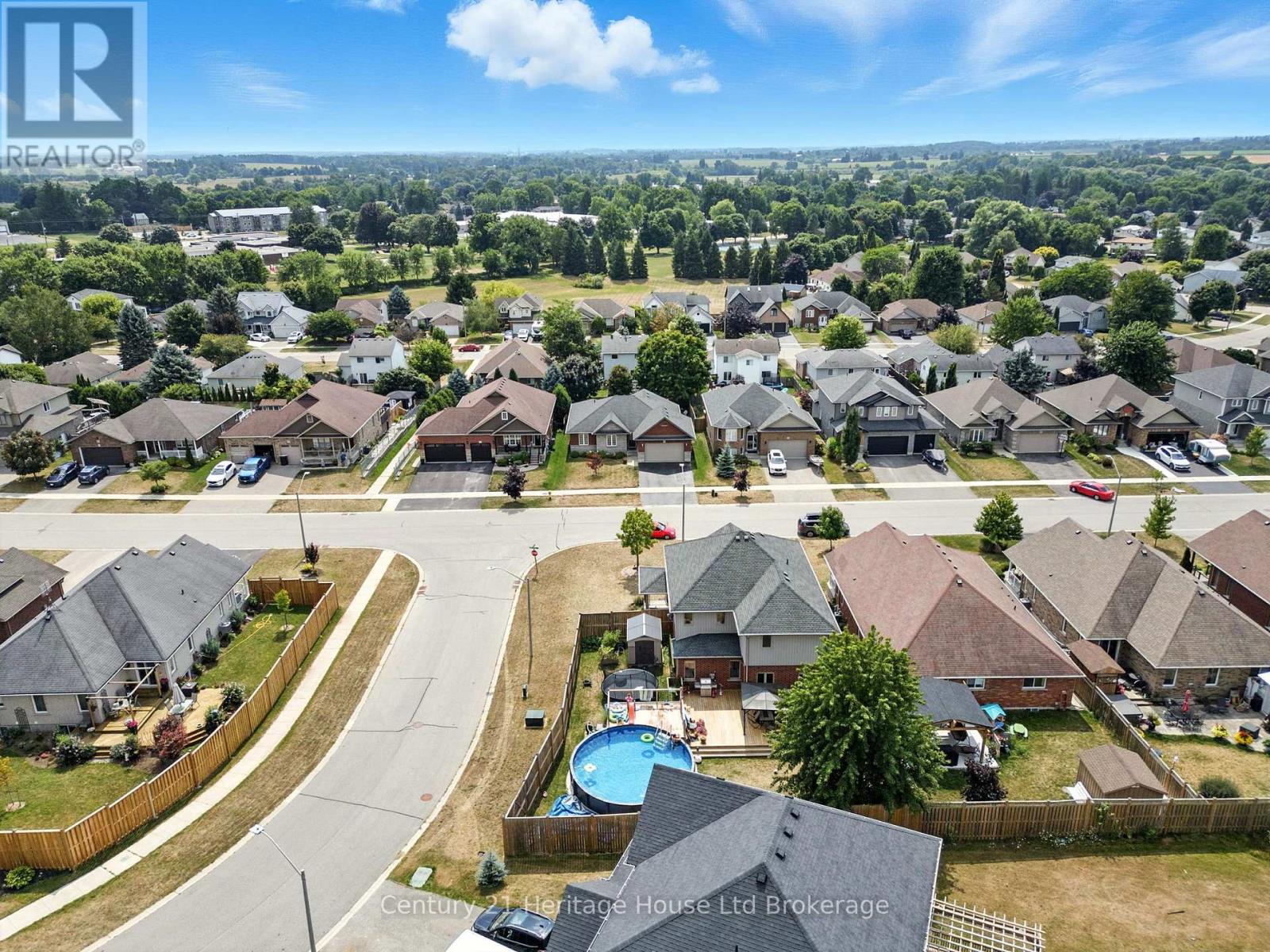 107 Applewood Street, Blandford-Blenheim, Ontario  N0J 1S0 - Photo 48 - X12434810