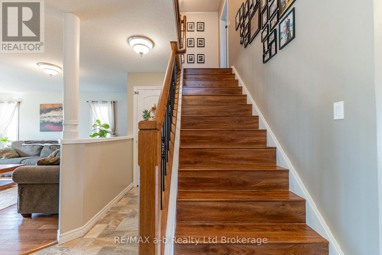 9 Langrell Avenue, Tillsonburg, Ontario  N4G 5X7 - Photo 16 - X12434909