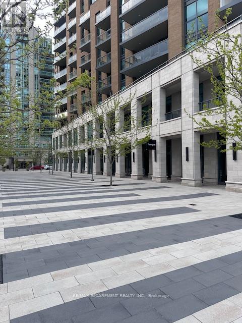 111 - 2060 Lakeshore Road, Burlington, Ontario  L7R 0G2 - Photo 18 - W12245104