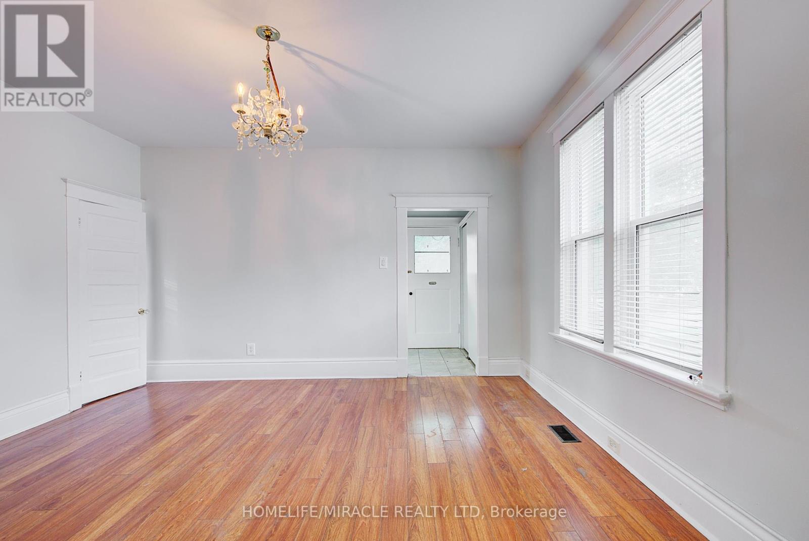 201 Clarence Street, London East, Ontario  N6B 2J8 - Photo 16 - X12434534