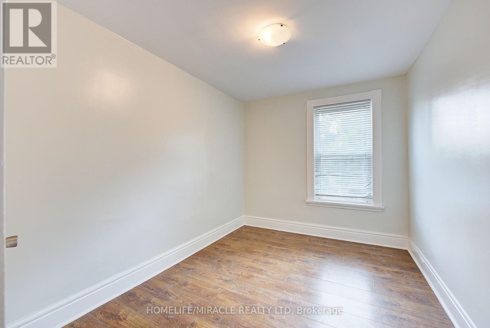 201 Clarence Street, London East, Ontario  N6B 2J8 - Photo 24 - X12434534