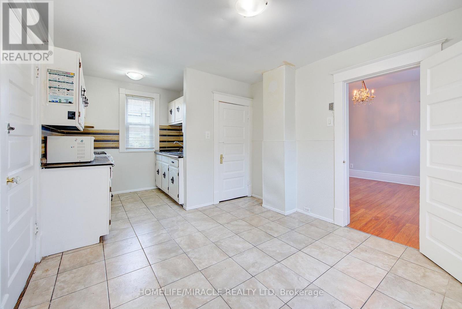 201 Clarence Street, London East, Ontario  N6B 2J8 - Photo 19 - X12434534