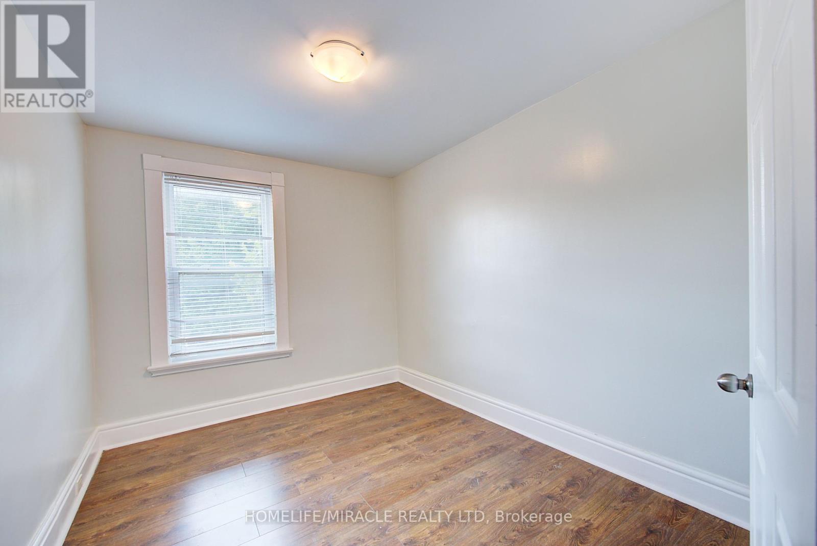 201 Clarence Street, London East, Ontario  N6B 2J8 - Photo 28 - X12434534
