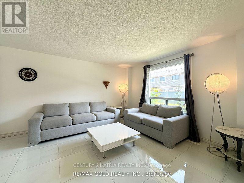 56 - 6540 Falconer Drive, Mississauga, Ontario  L5N 1M1 - Photo 5 - W12366771