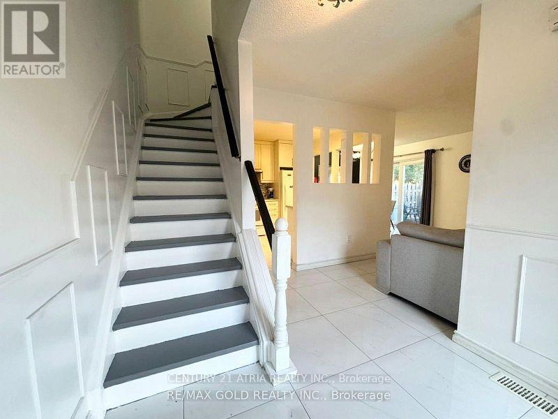 56 - 6540 Falconer Drive, Mississauga, Ontario  L5N 1M1 - Photo 4 - W12366771