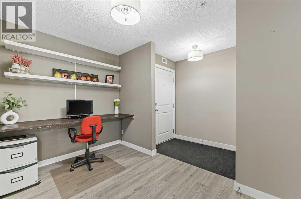 8113, 403 Mackenzie Way Sw, Airdrie, Alberta  T4B 3V7 - Photo 5 - A2242399