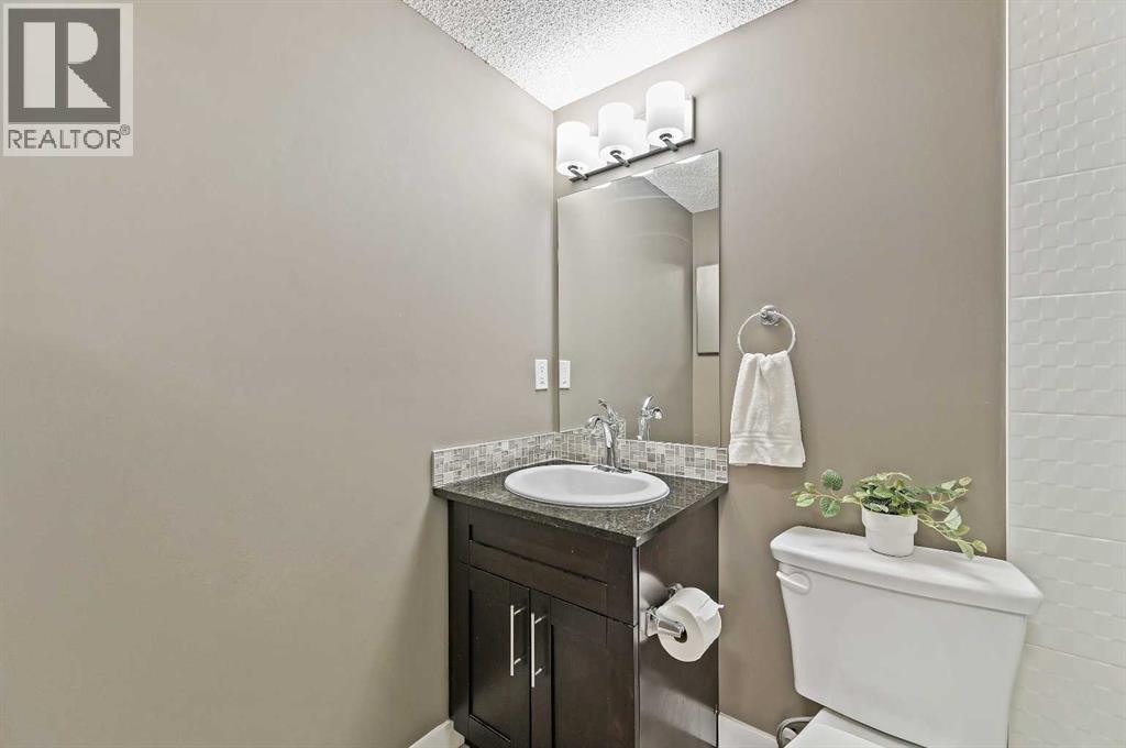8113, 403 Mackenzie Way Sw, Airdrie, Alberta  T4B 3V7 - Photo 19 - A2242399