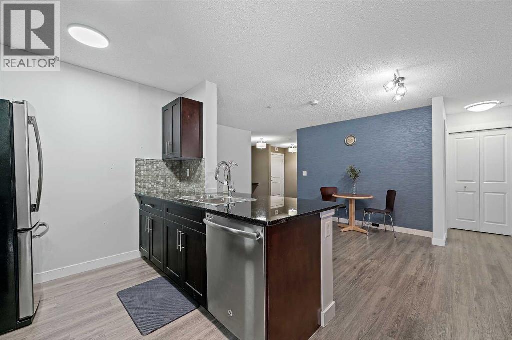 8113, 403 Mackenzie Way Sw, Airdrie, Alberta  T4B 3V7 - Photo 12 - A2242399