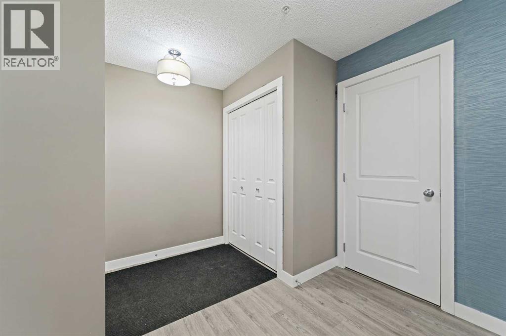 8113, 403 Mackenzie Way Sw, Airdrie, Alberta  T4B 3V7 - Photo 25 - A2242399