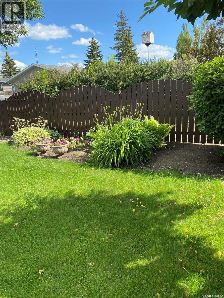 17 Stebbings Crescent, Humboldt, Saskatchewan  S0K 2A0 - Photo 8 - SK019686