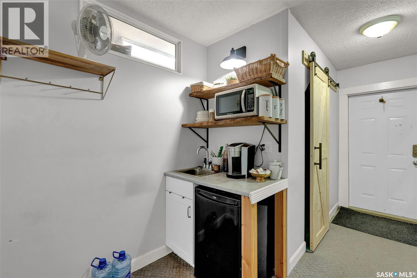 122 Central Avenue, Montmartre, Saskatchewan  S0G 3M0 - Photo 27 - SK019684