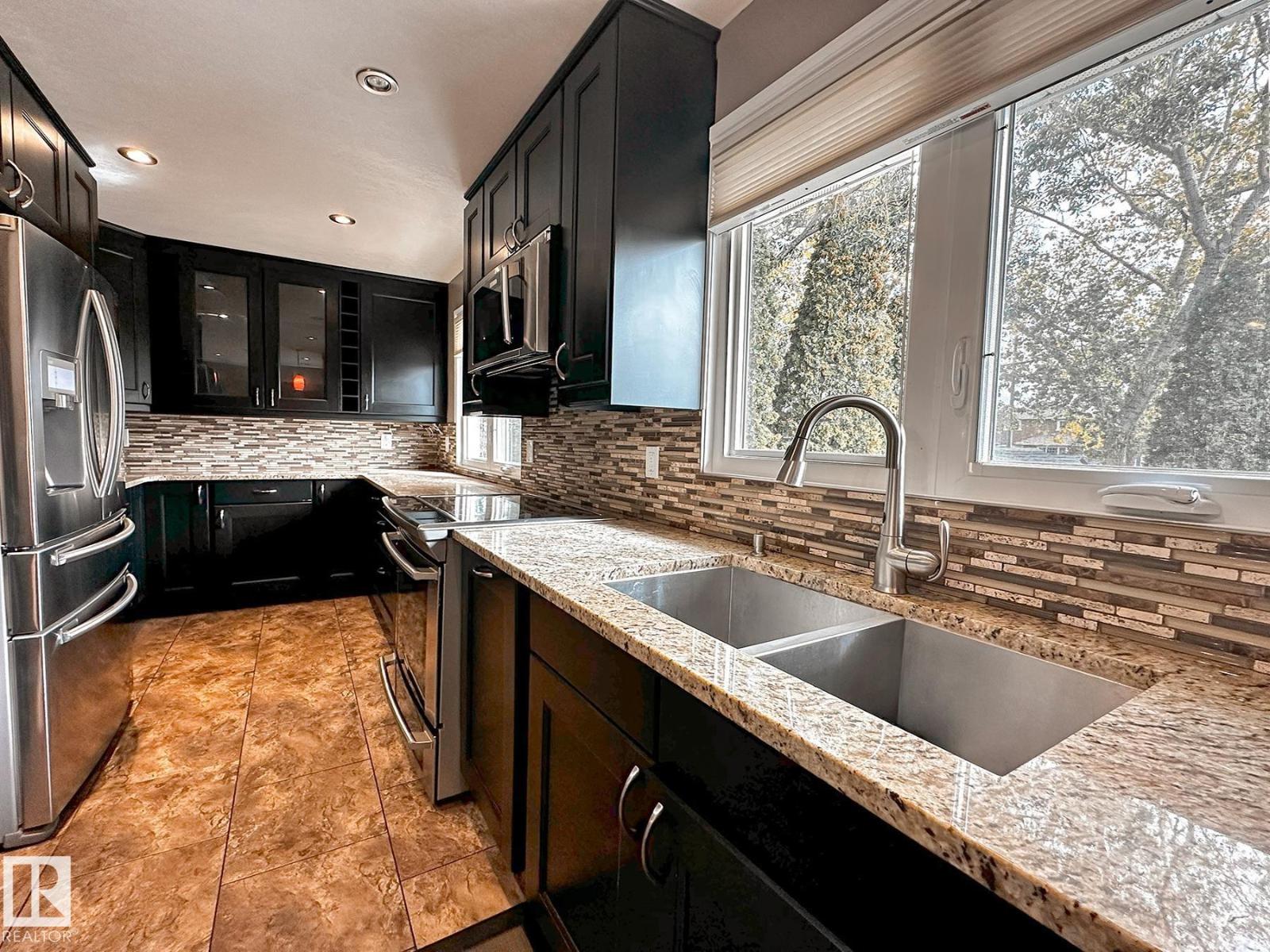 11403 149 Av Nw, Edmonton, Alberta  T5X 1B9 - Photo 14 - E4460095