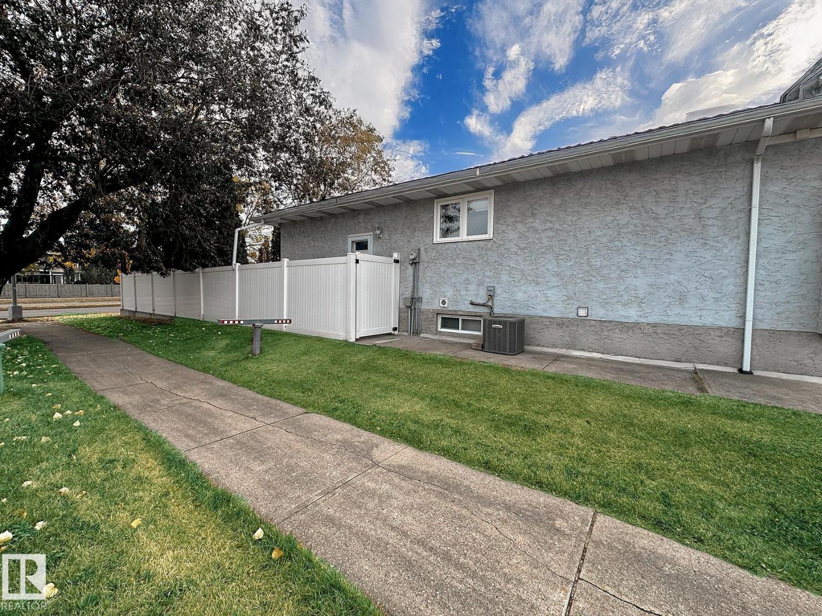 11403 149 Av Nw, Edmonton, Alberta  T5X 1B9 - Photo 46 - E4460095