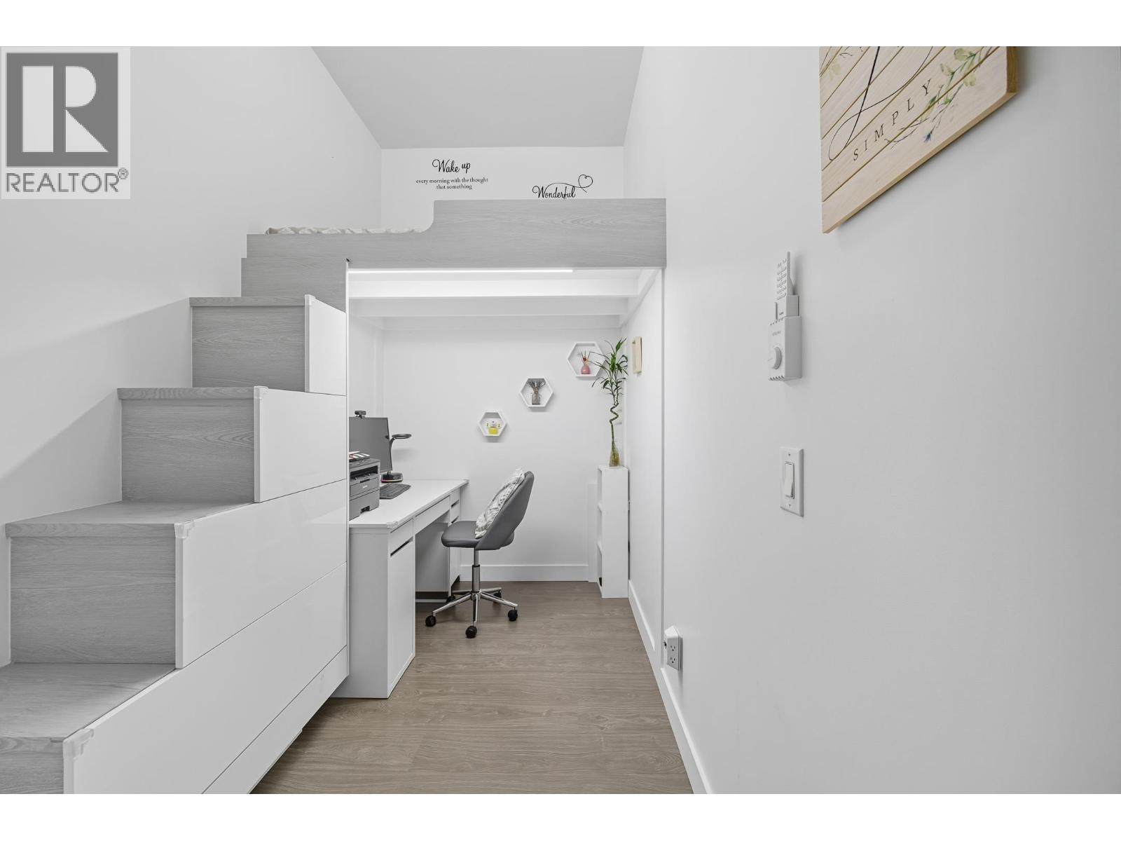 304 668 Columbia Street, New Westminster, British Columbia  V3M 1A9 - Photo 14 - R3053270