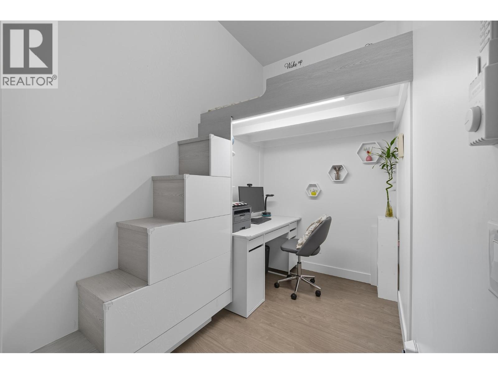 304 668 Columbia Street, New Westminster, British Columbia  V3M 1A9 - Photo 15 - R3053270