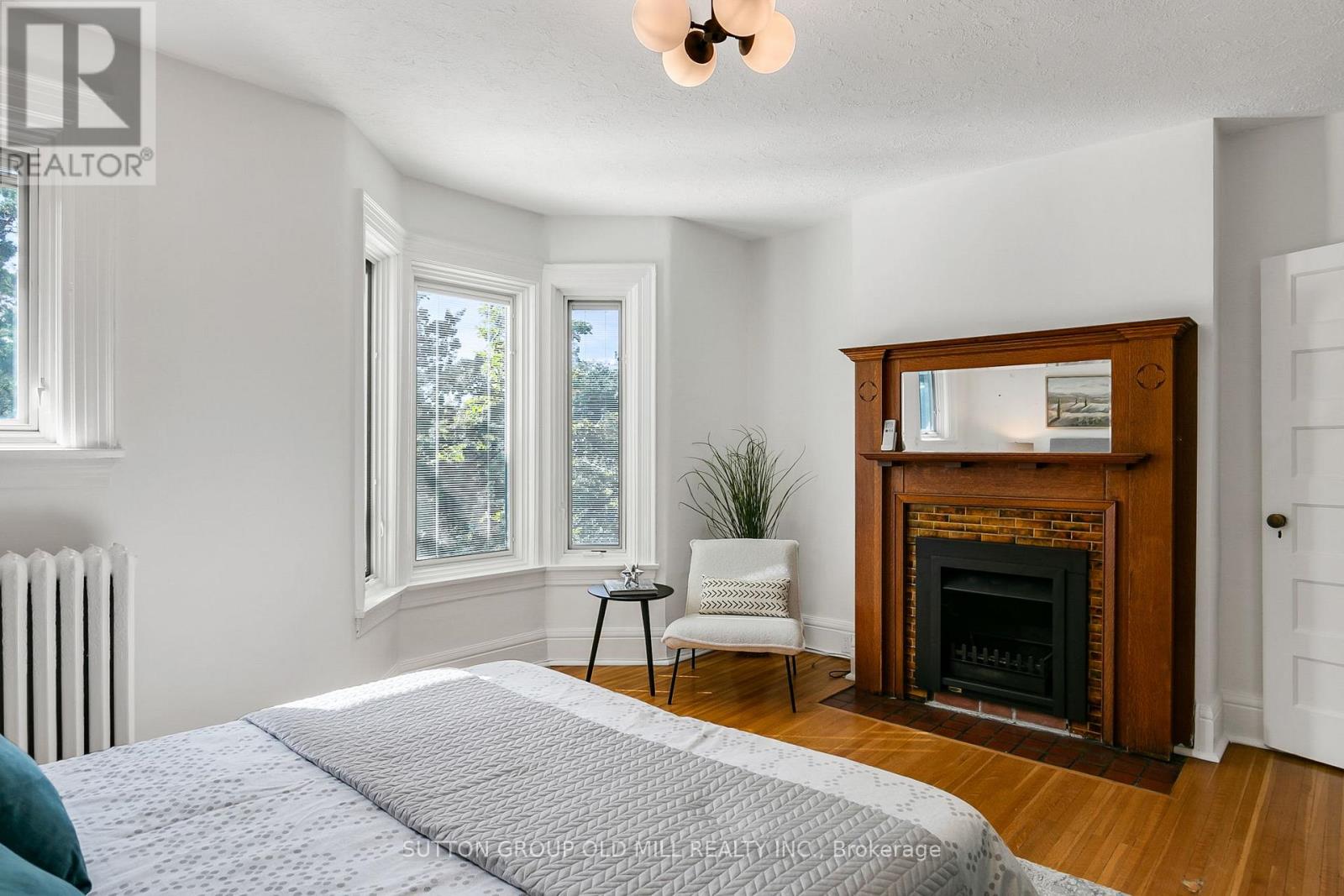 6 St Annes Road, Toronto, Ontario  M6J 2C1 - Photo 21 - C12434806