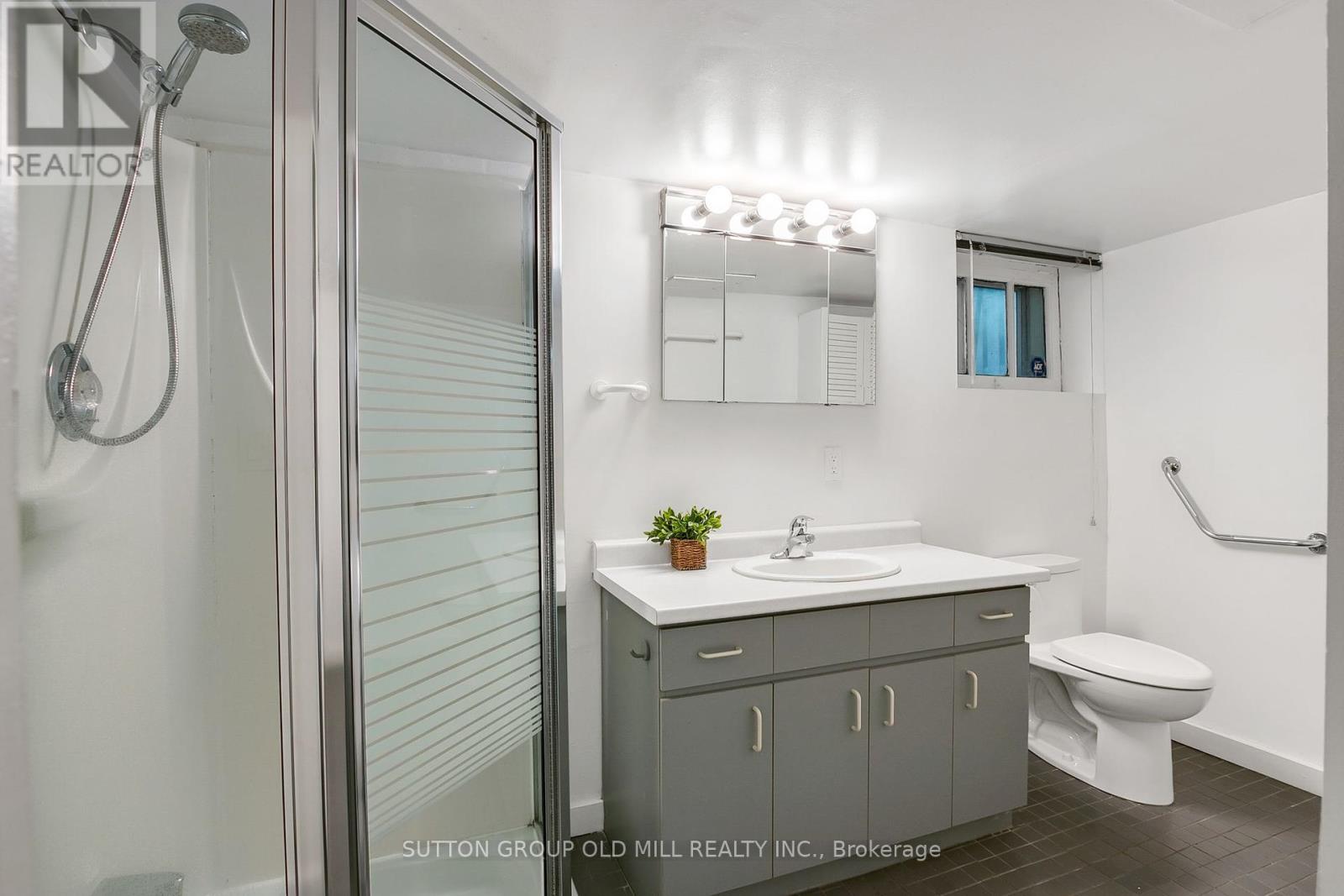 6 St Annes Road, Toronto, Ontario  M6J 2C1 - Photo 44 - C12434806
