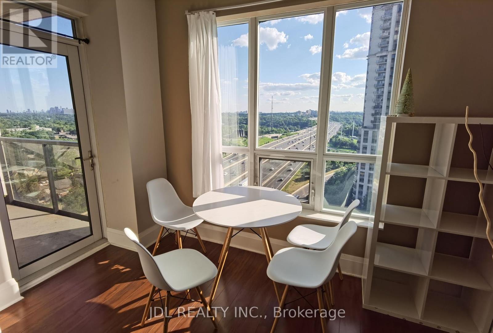 1701 - 100 Harrison Garden Boulevard, Toronto, Ontario  M2N 0C2 - Photo 2 - C12434825