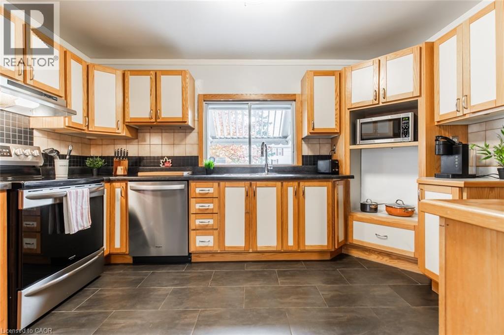 60 Lake Avenue Drive, Stoney Creek, Ontario  L8G 3N3 - Photo 10 - 40774999