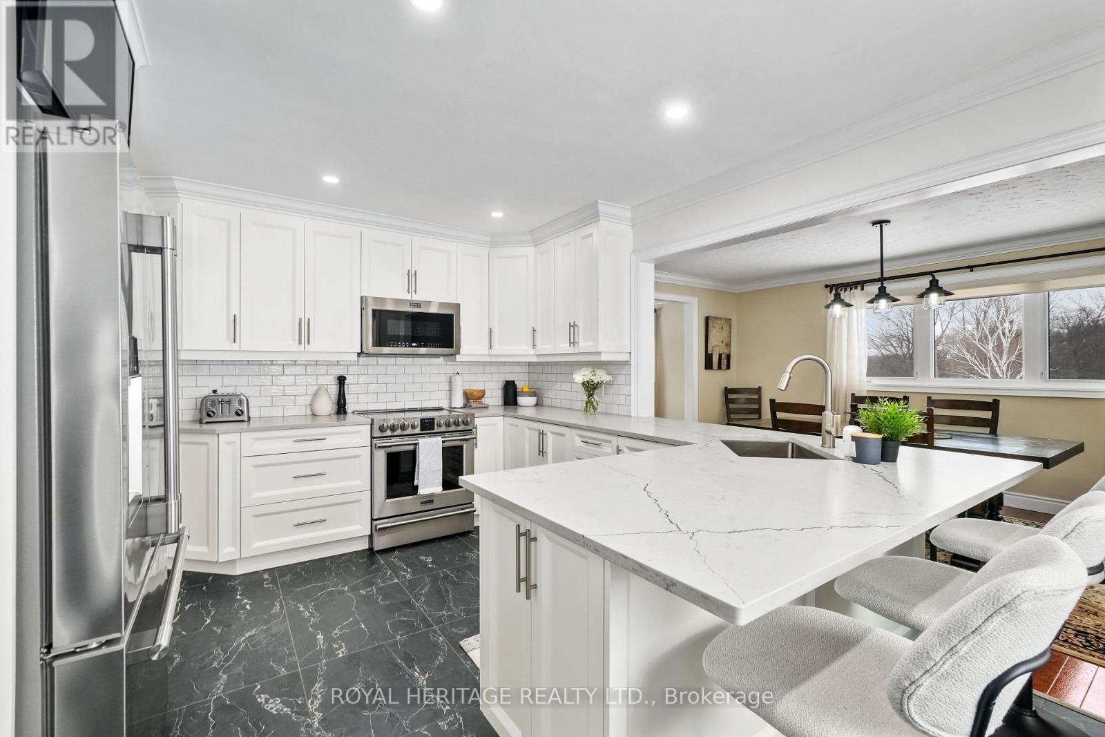 8803 Dale Road, Hamilton Township, Ontario  K9A 4J9 - Photo 13 - X12434978