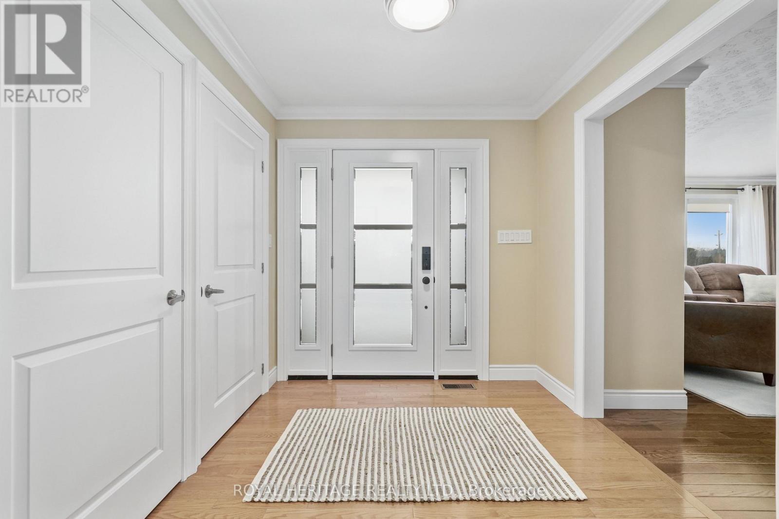 8803 Dale Road, Hamilton Township, Ontario  K9A 4J9 - Photo 7 - X12434978