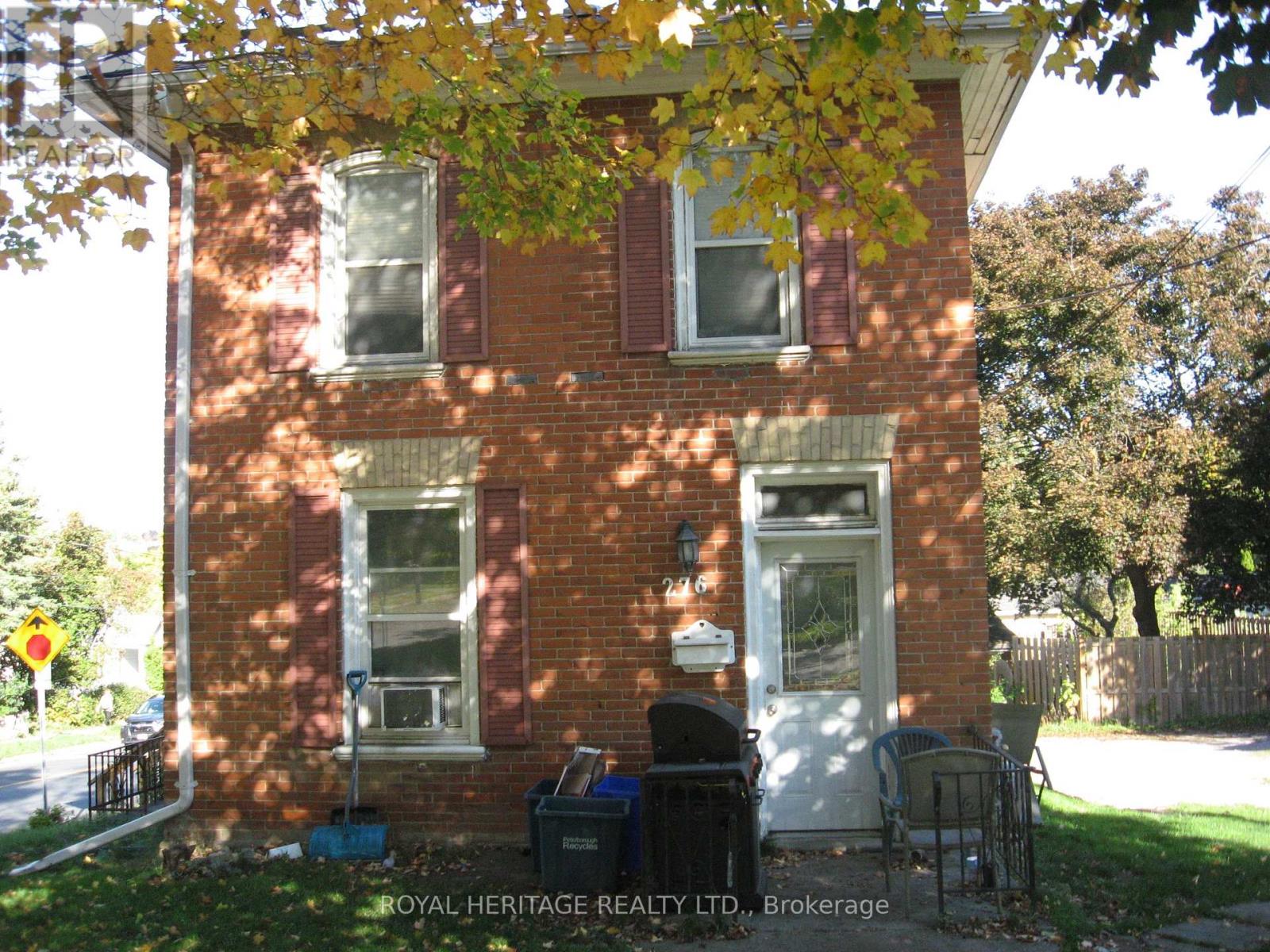 276 Parkhill Road W, Peterborough, Ontario  K9H 3H5 - Photo 2 - X12435009
