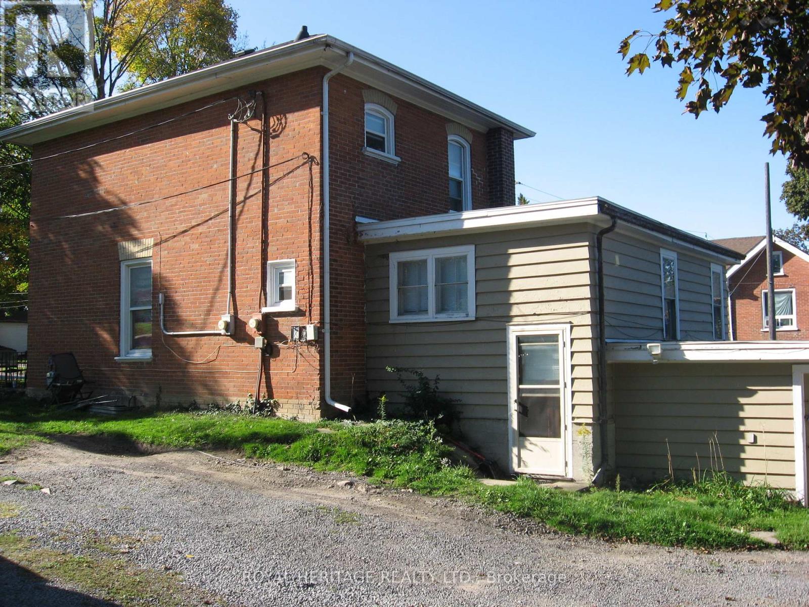 276 Parkhill Road W, Peterborough, Ontario  K9H 3H5 - Photo 4 - X12435009
