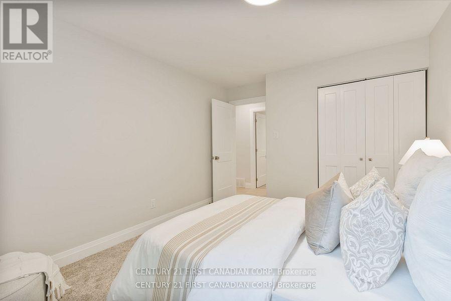 799 Farnham Road, London South, Ontario  N6K 1R6 - Photo 28 - X12434960