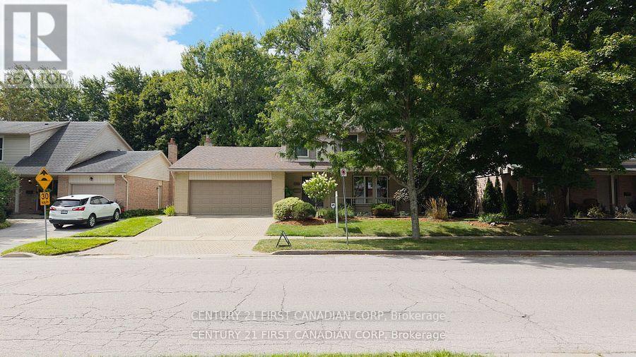 799 Farnham Road, London South, Ontario  N6K 1R6 - Photo 3 - X12434960