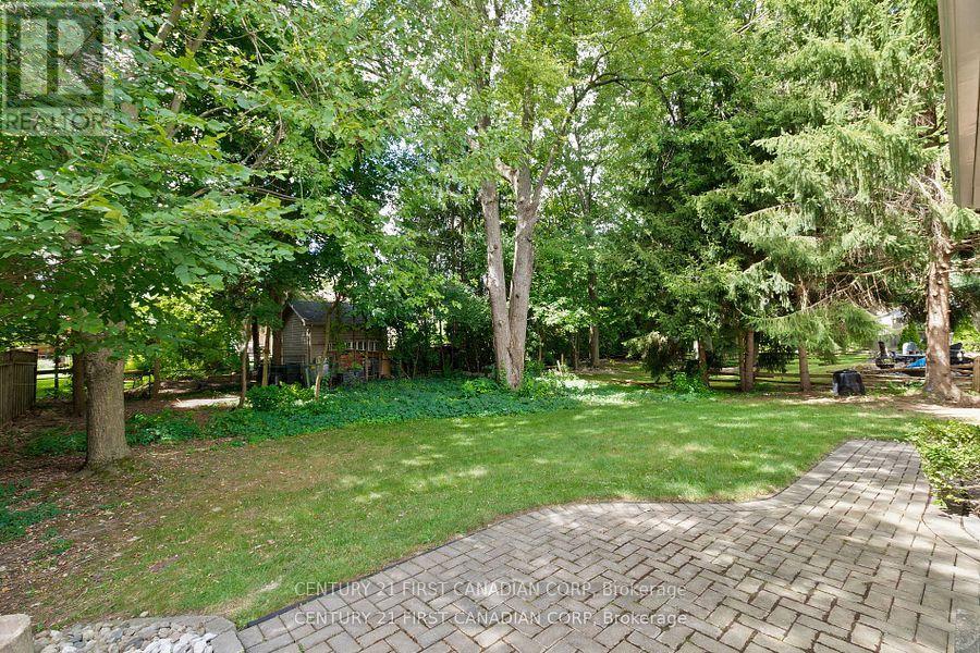 799 Farnham Road, London South, Ontario  N6K 1R6 - Photo 32 - X12434960