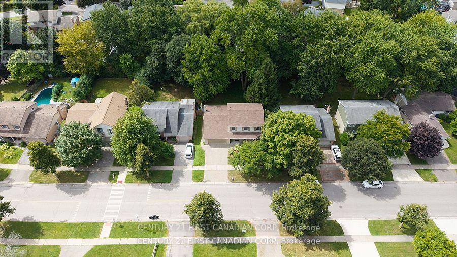 799 Farnham Road, London South, Ontario  N6K 1R6 - Photo 39 - X12434960
