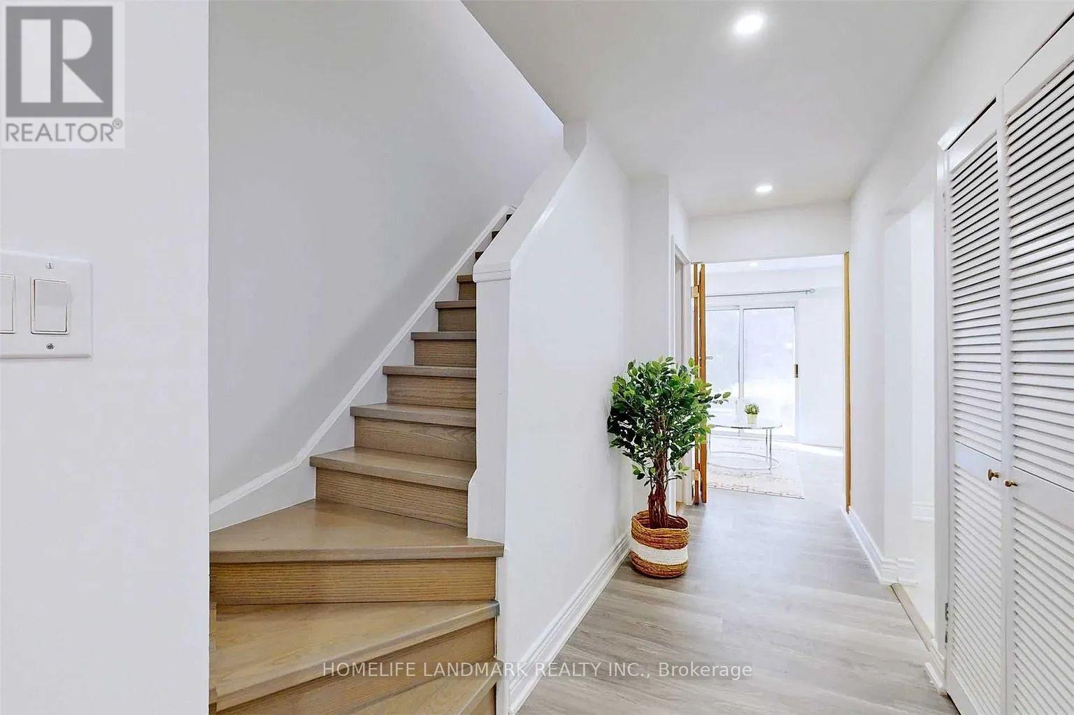 314 Sprucewood Court, Toronto, Ontario  M1W 1R1 - Photo 10 - E12434807