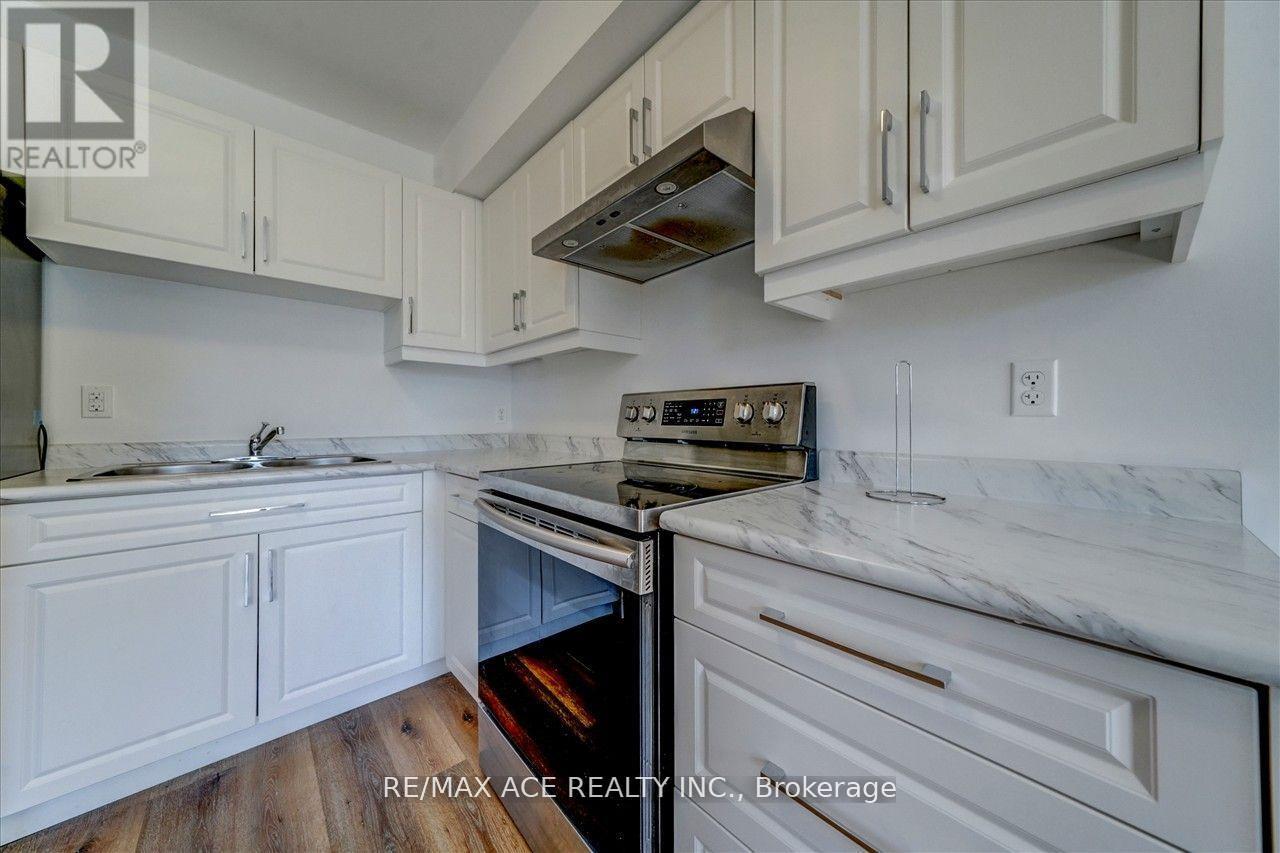 Upper - 183 Munro Street, Toronto, Ontario  M4M 2B8 - Photo 10 - E12434819