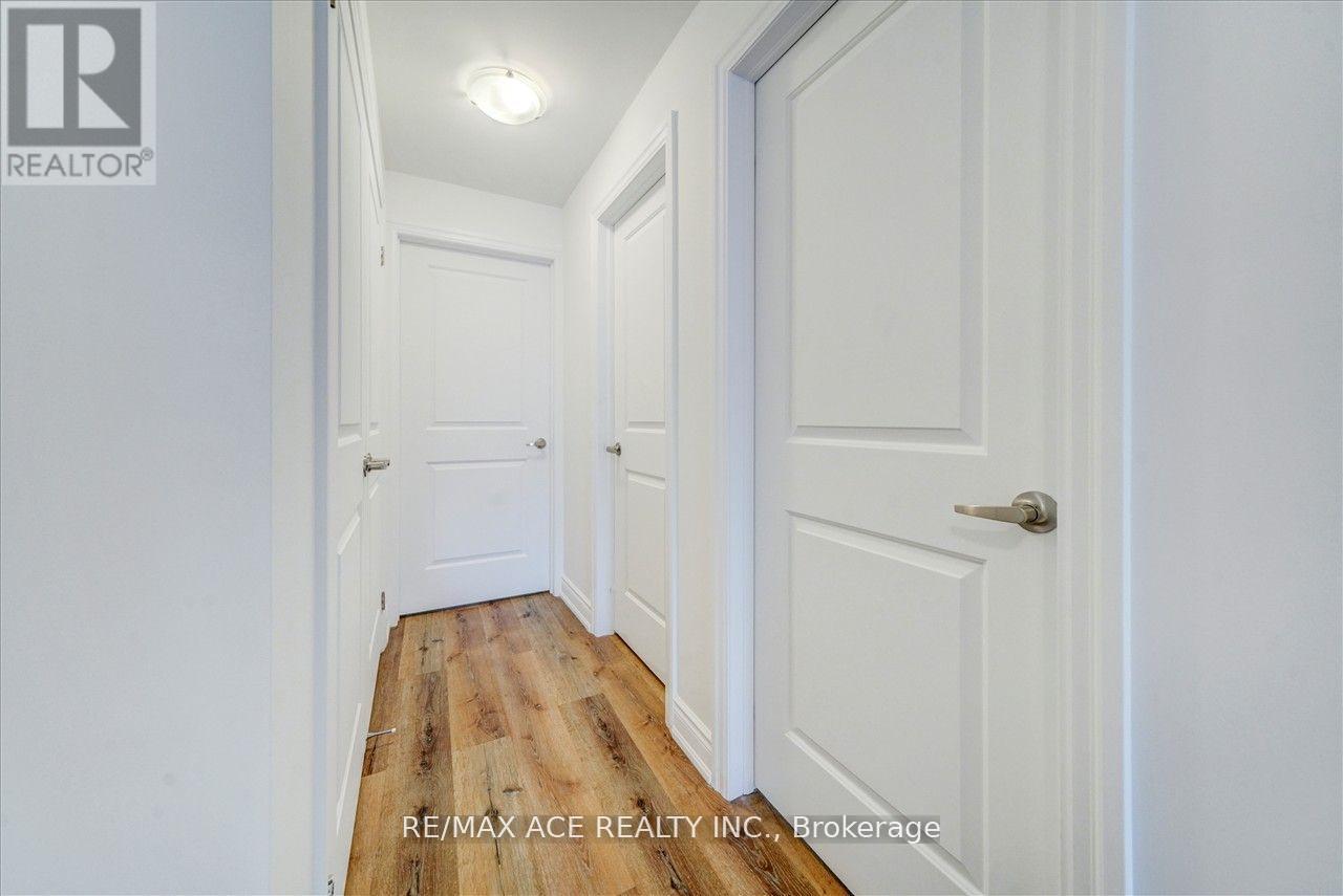 Upper - 183 Munro Street, Toronto, Ontario  M4M 2B8 - Photo 11 - E12434819
