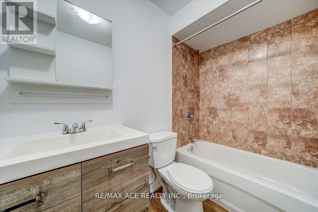 Upper - 183 Munro Street, Toronto, Ontario  M4M 2B8 - Photo 15 - E12434819