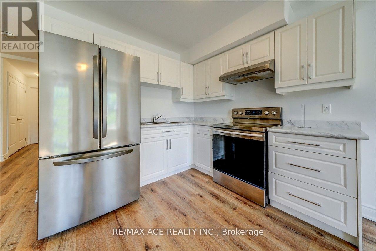 Upper - 183 Munro Street, Toronto, Ontario  M4M 2B8 - Photo 9 - E12434819