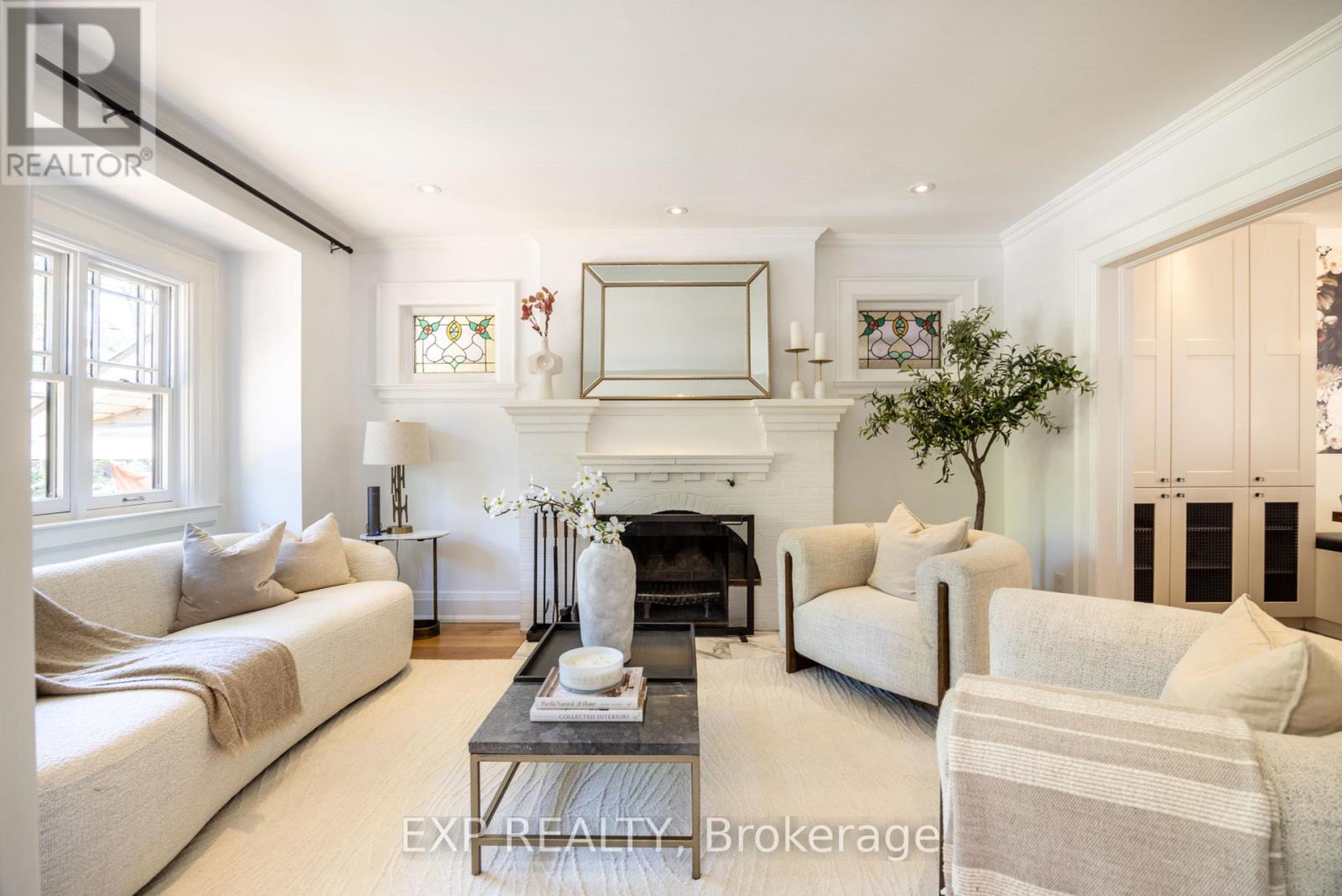 74 WILLOW AVENUE, Toronto, Ontario