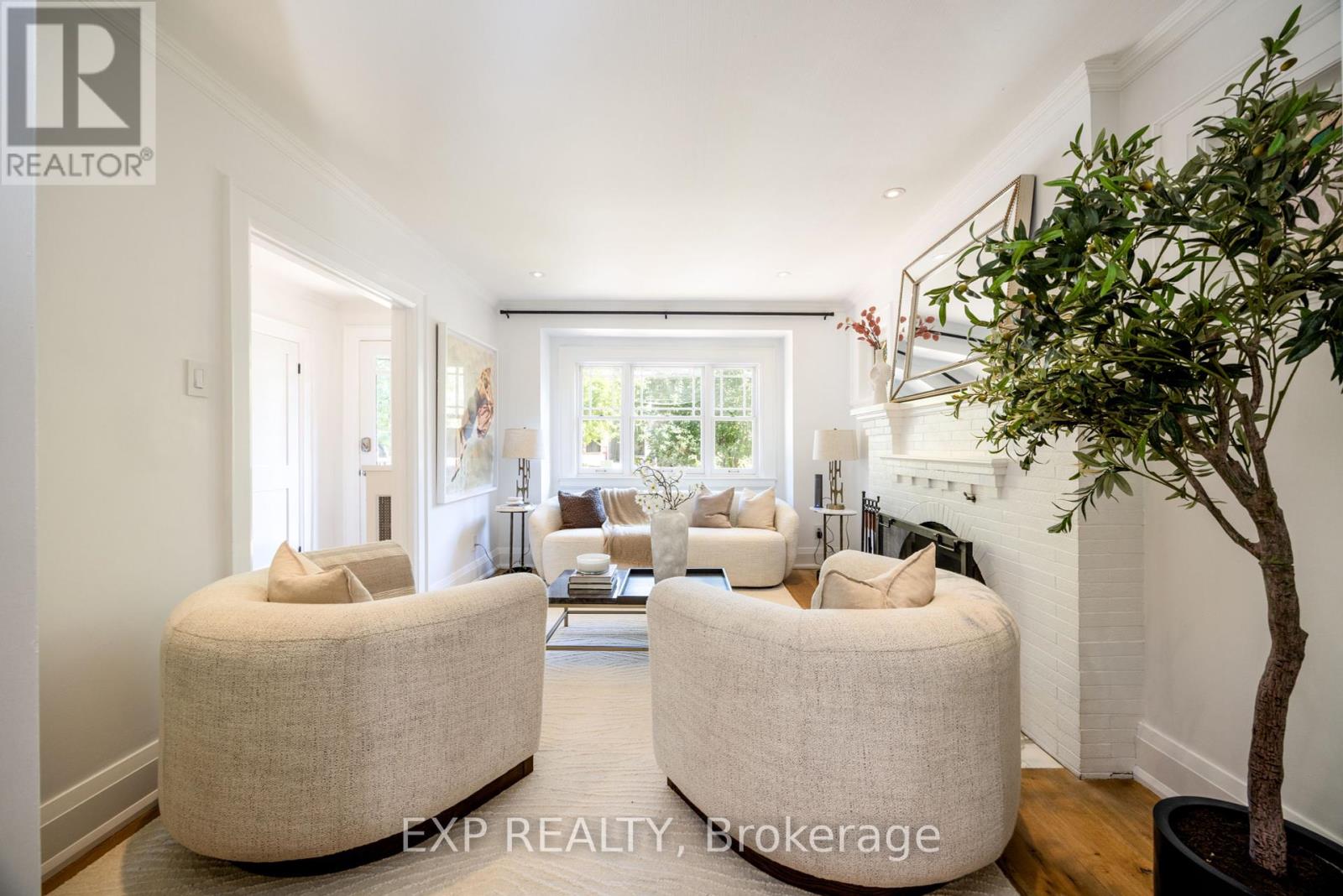 74 Willow Avenue, Toronto, Ontario  M4E 3K2 - Photo 10 - E12434905
