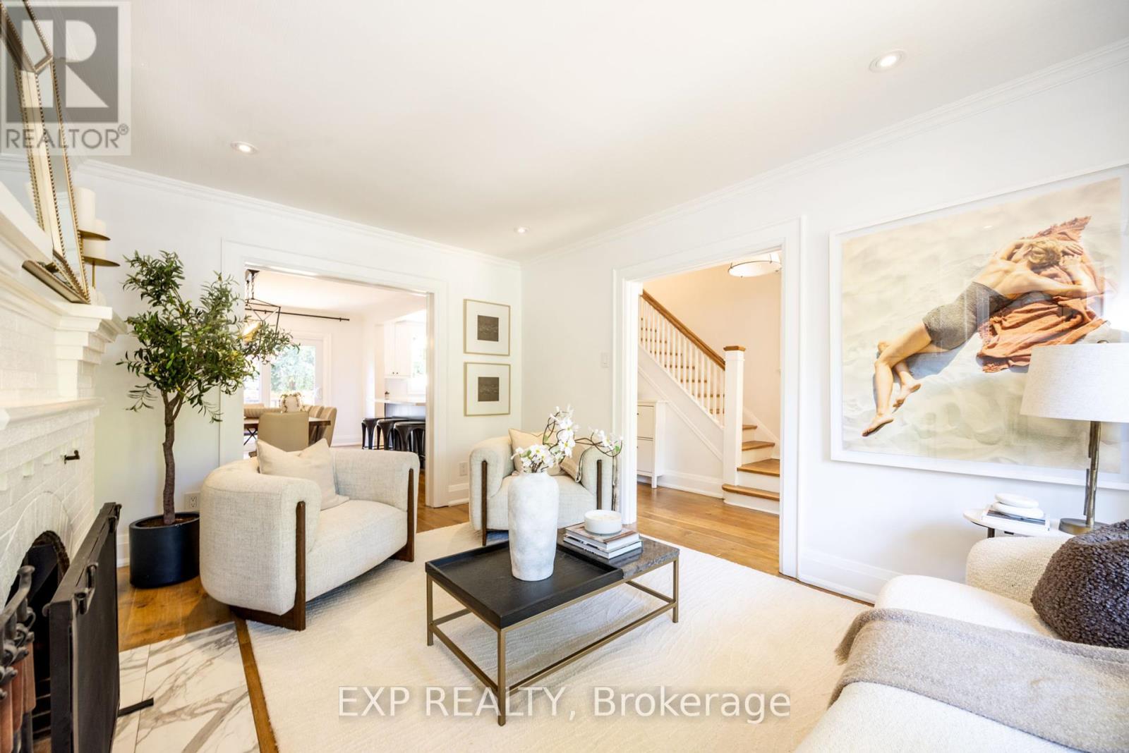 74 Willow Avenue, Toronto, Ontario  M4E 3K2 - Photo 11 - E12434905