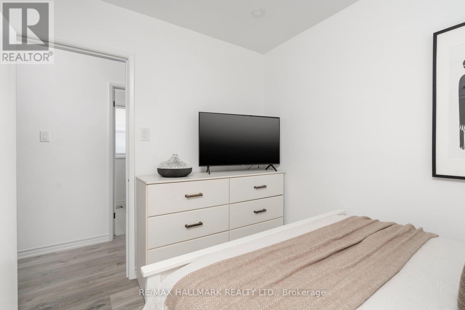 1 Arnham Road, Toronto, Ontario  M1R 2E5 - Photo 17 - E12434926