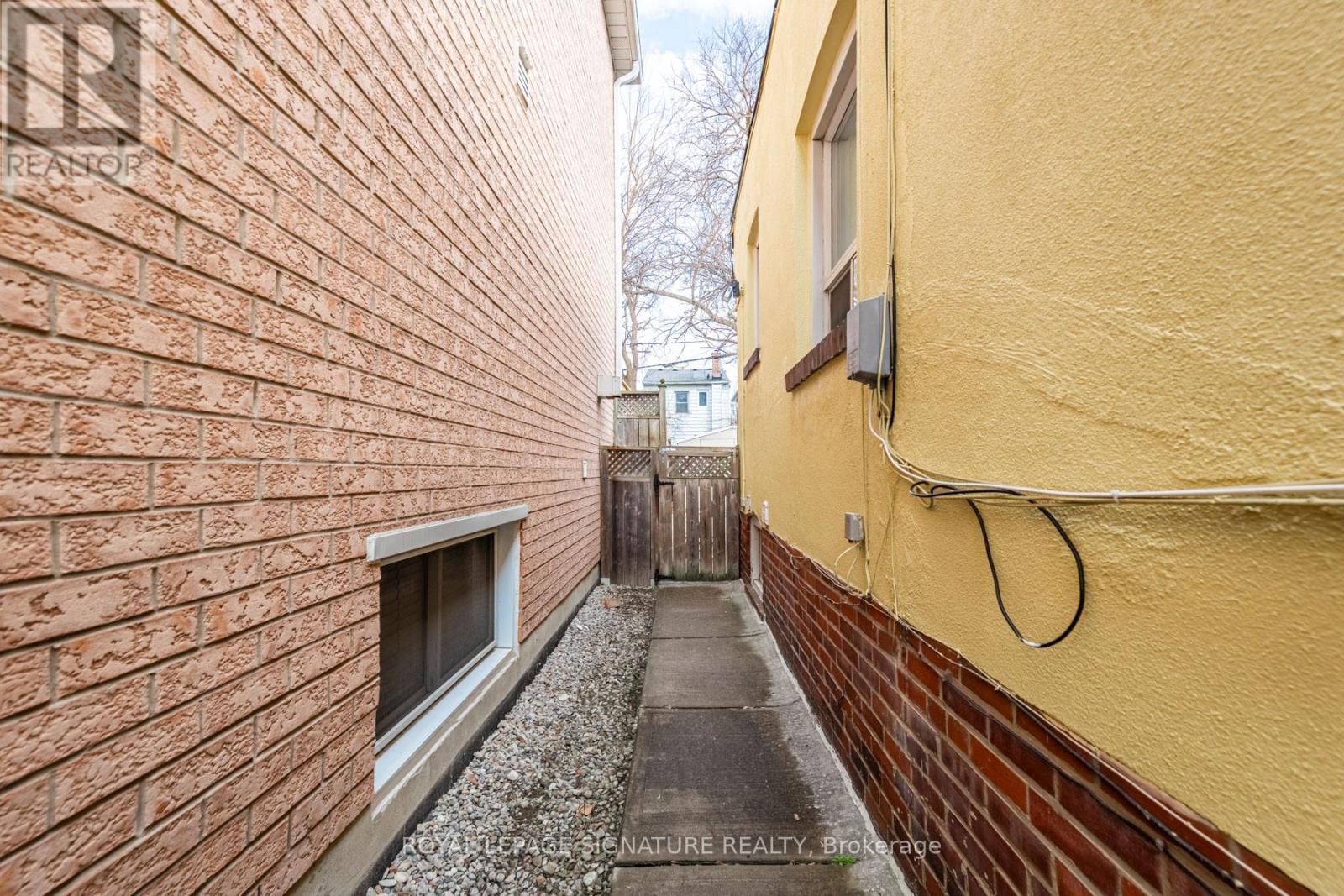 Lower - 49 Stanhope Avenue, Toronto, Ontario  M4K 3N4 - Photo 19 - E12434927