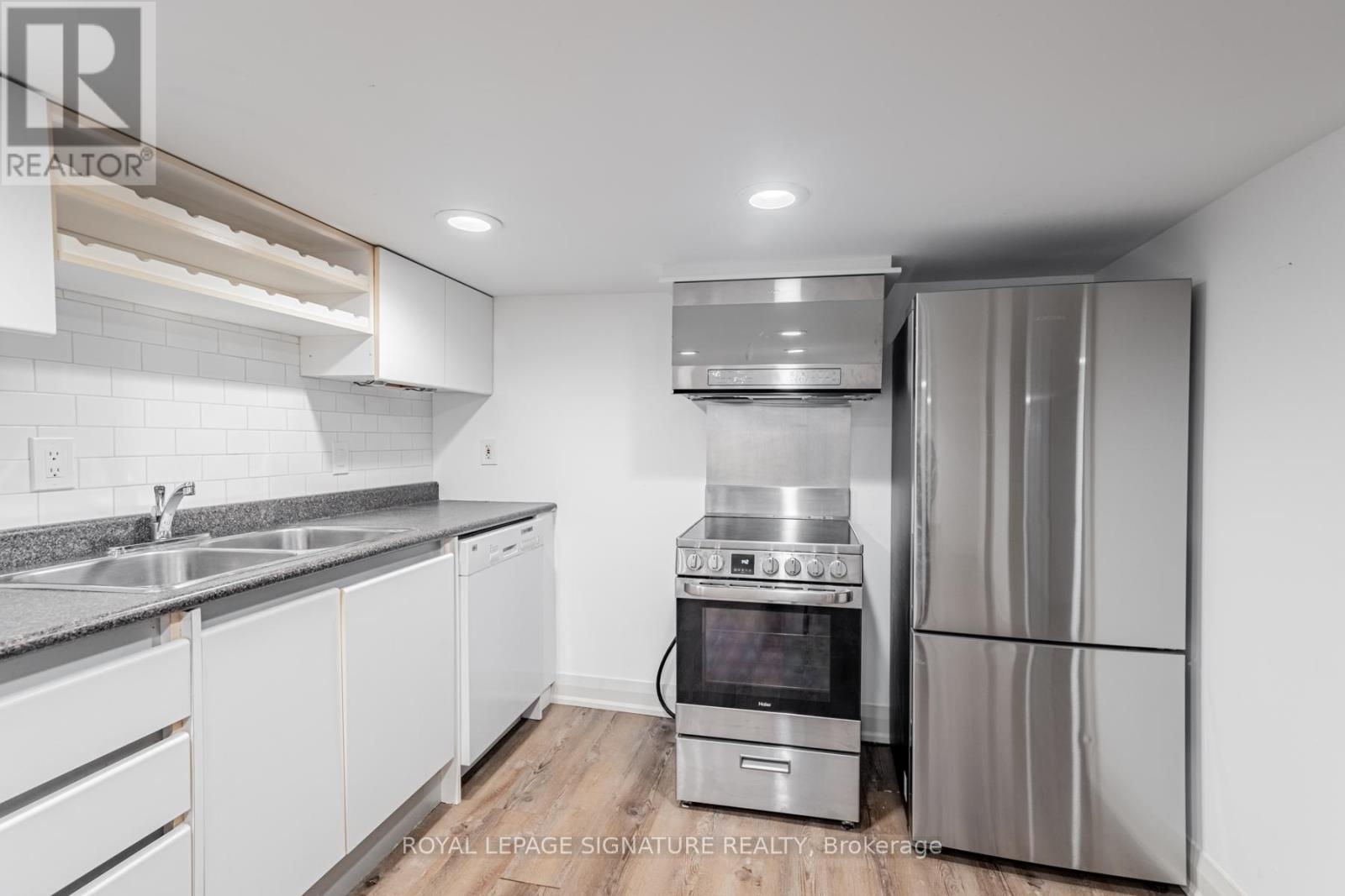 Lower - 49 Stanhope Avenue, Toronto, Ontario  M4K 3N4 - Photo 6 - E12434927