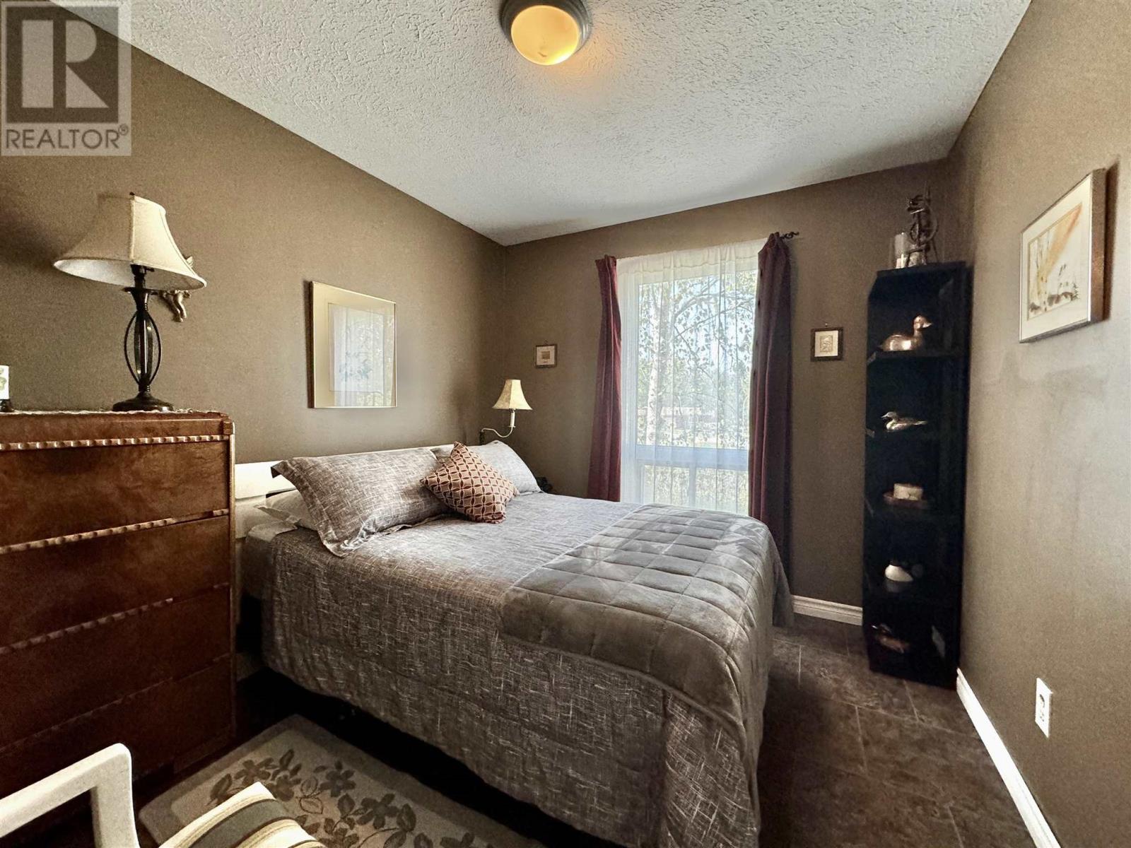 53 Hemlo Dr, Marathon, Ontario  P0T 2E0 - Photo 19 - TB251995