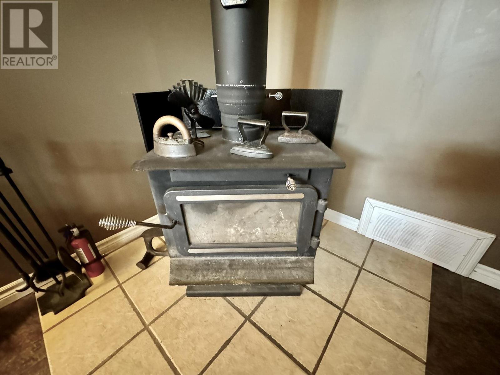 53 Hemlo Dr, Marathon, Ontario  P0T 2E0 - Photo 27 - TB251995