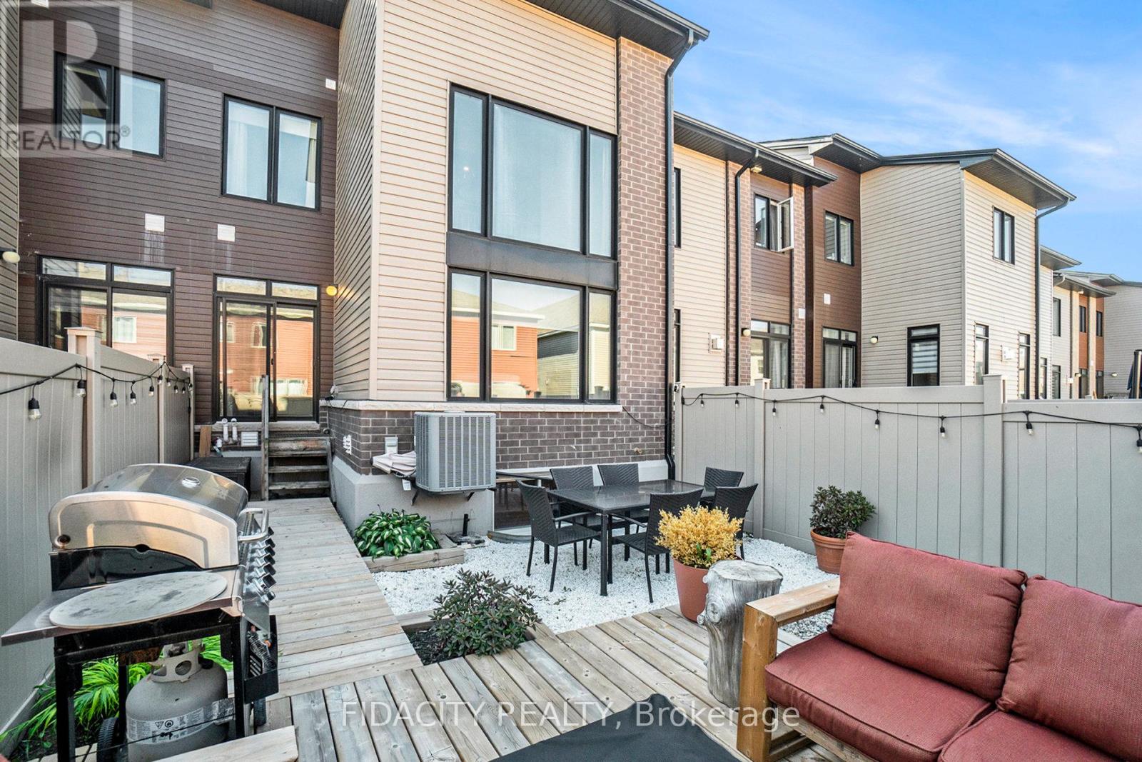 712 Twist Way, Ottawa, Ontario  K2V 0M8 - Photo 30 - X12435004